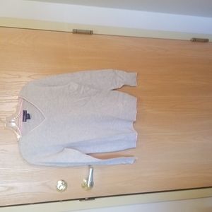 Essex classics trey v neck sweater